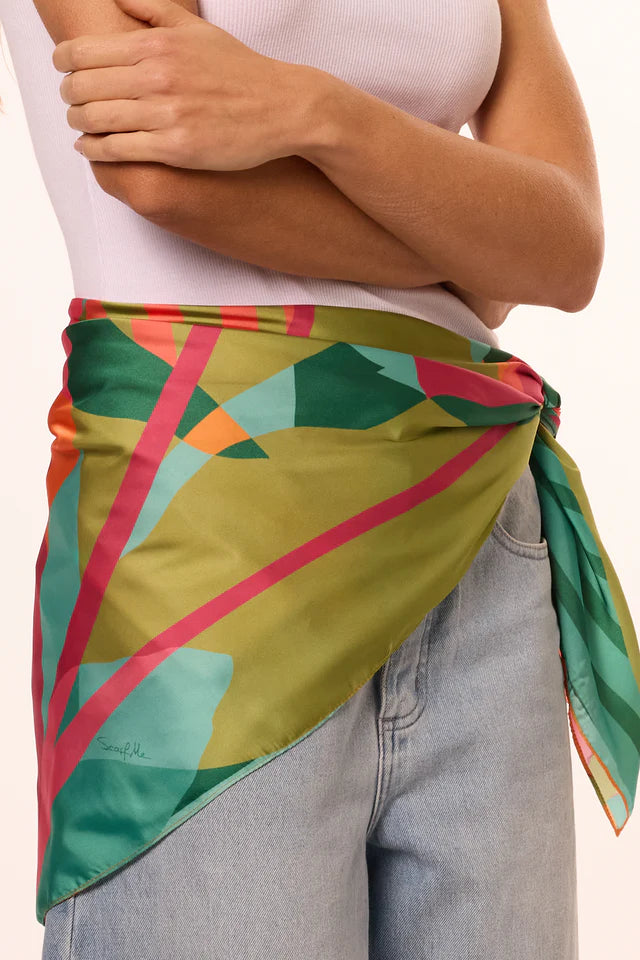 Pañuelo Musa Tropical - Satén de Poliéster/ 90x90 - Scarfme | Bufandas, Pañuelos, Chales, Turbantes