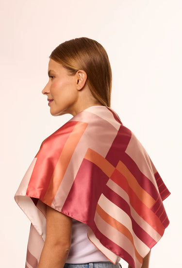Pañuelo Geométrico Conceitual- Satén de Seda/ 90x90 - Scarfme | Bufandas, Pañuelos, Chales, Turbantes
