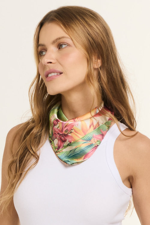 Pañuelo Musella- Satén de Seda/ 40x40 - Scarfme | Bufandas, Pañuelos, Chales, Turbantes