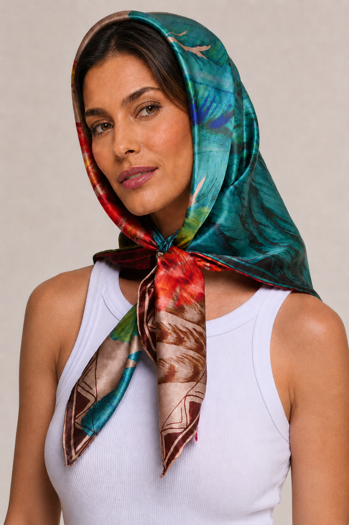 Pañuelo Penas Cocar - Satén de Seda/ 90x90 - Scarfme | Bufandas, Pañuelos, Chales, Turbantes