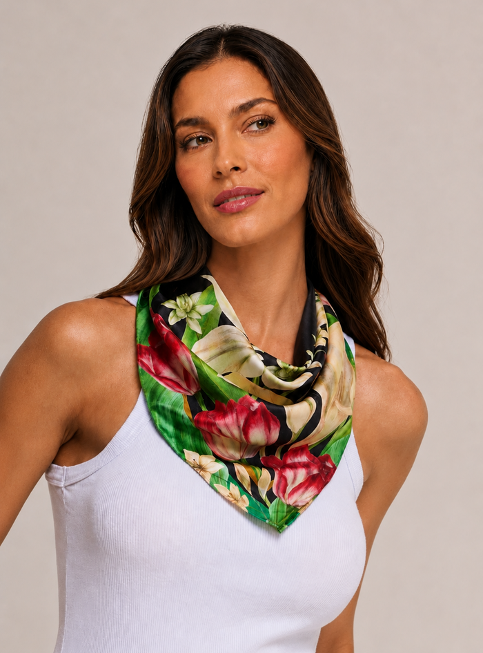 Pañuelo Daniela - Twill de Seda/ 65x65 - Scarfme | Bufandas, Pañuelos, Chales, Turbantes