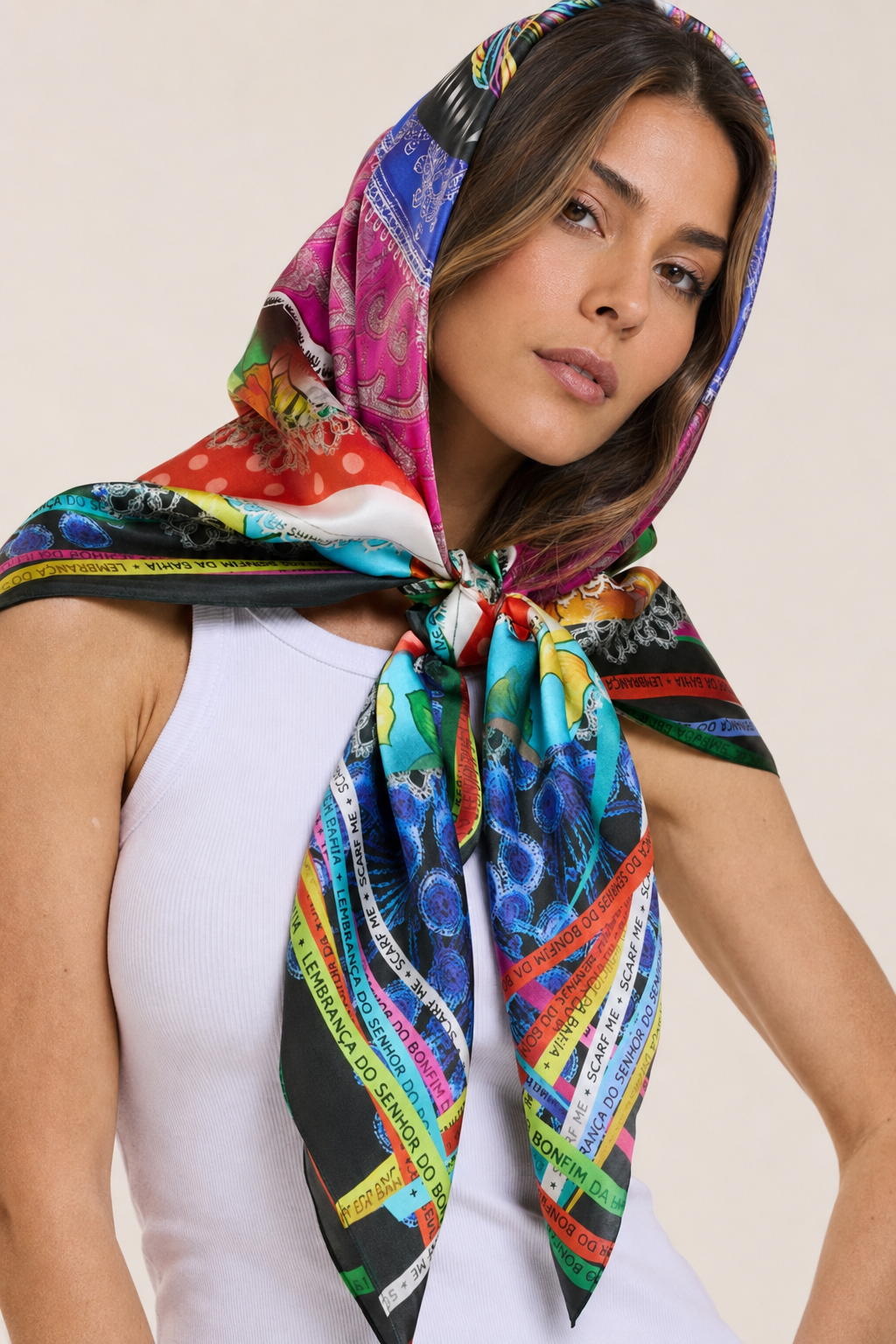 Pañuelo Baiana - Twill de Seda/ 90x90 - Scarfme | Bufandas, Pañuelos, Chales, Turbantes