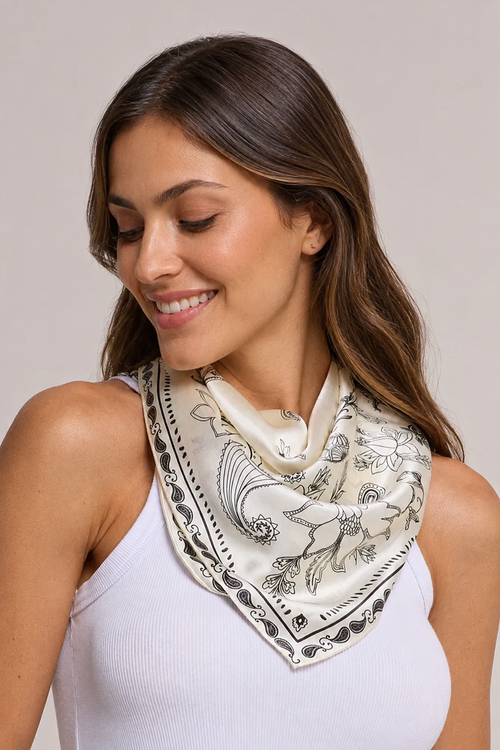 Pañuelo Bandana Gloriosa- Satén de Seda/ 65x65 - Scarfme | Bufandas, Pañuelos, Chales, Turbantes