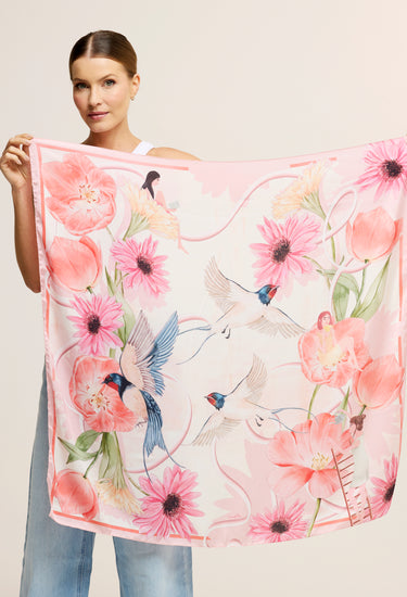 Pañuelo Outubro - Satén de Políester/ 90x90 - Scarfme | Bufandas, Pañuelos, Chales, Turbantes