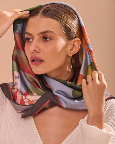 Pañuelo Cartão Postal- Satén de Seda- 90x90 - Scarfme | Bufandas, Pañuelos, Chales, Turbantes