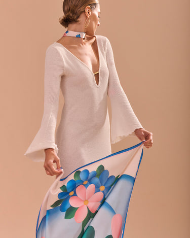 Pañuelo Manacá- Satén de Seda/ 65x65 - Scarfme | Bufandas, Pañuelos, Chales, Turbantes