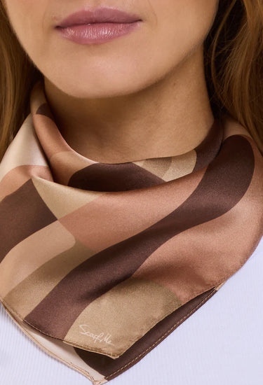 Pañuelo Pilar Mocha- Sáten de Seda/ 40x40