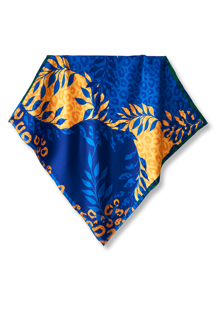 Pañuelo Brasil Animal Print - Twill de Seda/ 65x65 - Scarfme | Bufandas, Pañuelos, Chales, Turbantes