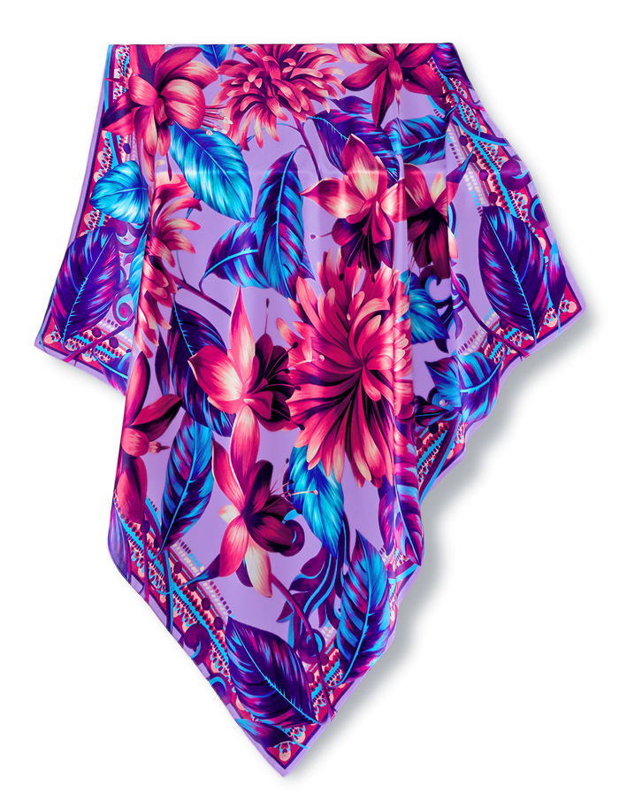 Pañuelo Flor Flamingo - Satén de Seda/ 90x90 - Scarfme | Bufandas, Pañuelos, Chales, Turbantes