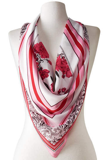 Pañuelo Peony- Twill de Seda/ 90x90 - Scarfme | Bufandas, Pañuelos, Chales, Turbantes