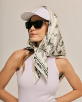 Pañuelo Bandana Gloriosa Off White - Satén de Seda/ 90x90 - Scarfme | Bufandas, Pañuelos, Chales, Turbantes