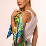 Pañuelo Araras do Brasil - Twill de Seda/ 90x90 - Scarfme | Bufandas, Pañuelos, Chales, Turbantes