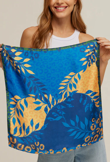 Pañuelo Brasil Animal Print - Twill de Seda/ 65x65 - Scarfme | Bufandas, Pañuelos, Chales, Turbantes