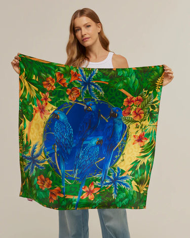 Pañuelo Brasil Tropical - Satén de Poliéster/ 90x90 - Scarfme | Bufandas, Pañuelos, Chales, Turbantes