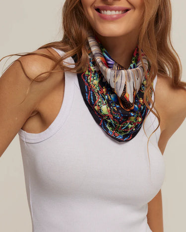 Pañuelo Cocar- Satén de Poliester/ 50x50 - Scarfme | Bufandas, Pañuelos, Chales, Turbantes