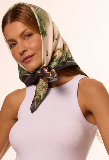 Pañuelo Fauna -Satén de Poliéster/ 90x90