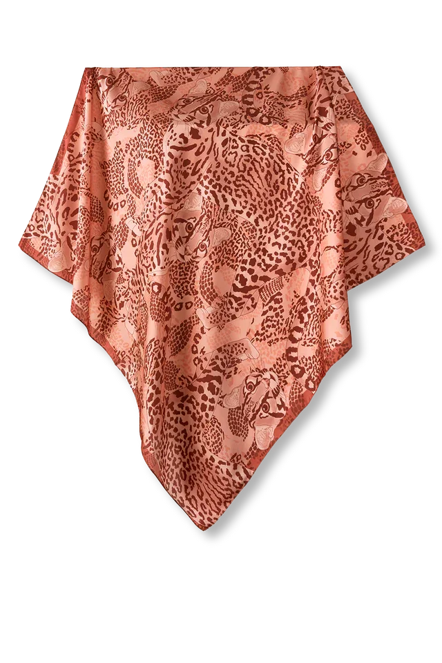 Pañuelo Jaguatirica do Cerrado- Satén de Seda/ 65x65 - Scarfme | Bufandas, Pañuelos, Chales, Turbantes