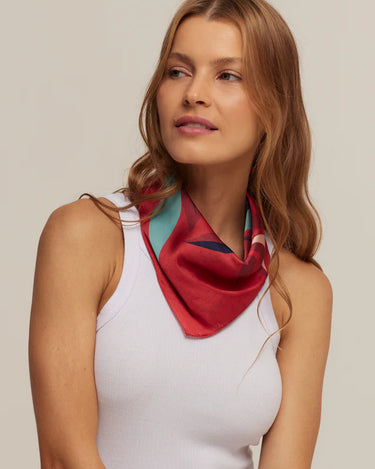 Pañuelo Julie- Satén de Seda/ 65x65 - Scarfme | Bufandas, Pañuelos, Chales, Turbantes