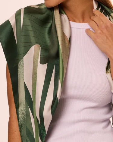 Pañuelo Lueji - Twill de Seda/ 90x90 - Scarfme | Bufandas, Pañuelos, Chales, Turbantes