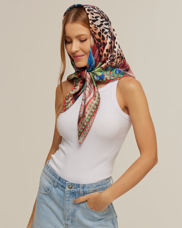 Pañuelo Pantanal - Satén de Poliéster/ 90x90 - Scarfme | Bufandas, Pañuelos, Chales, Turbantes