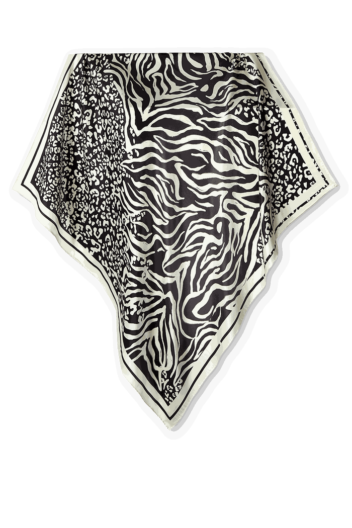 Pañuelo Print Selvagem- Satén de Seda/ 90x90 - Scarfme | Bufandas, Pañuelos, Chales, Turbantes
