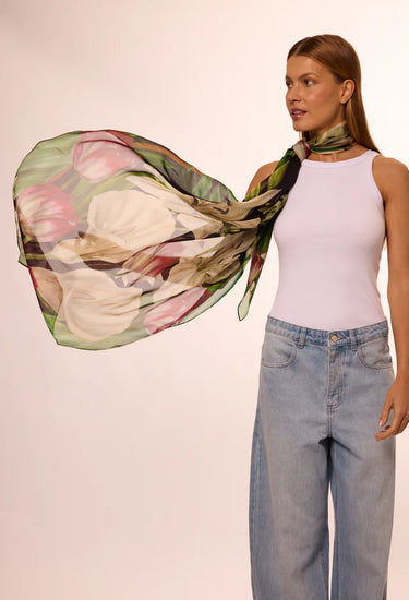 Max Pañuelo Daniela- Mousseline de Seda/ 130x130 - Scarfme | Bufandas, Pañuelos, Chales, Turbantes